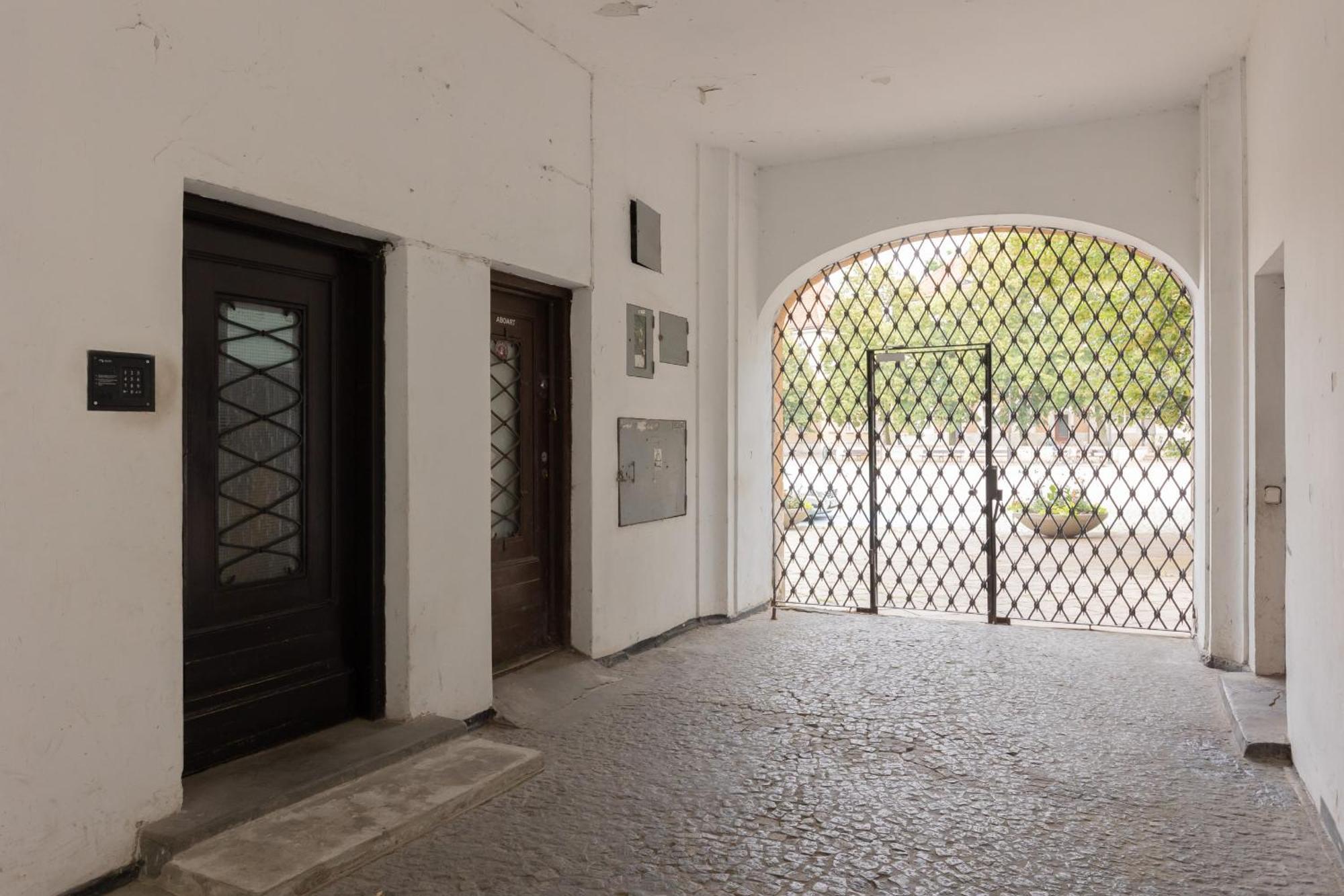 Warsaw New Town Square Apartment For 5 Guests By Noclegi Renters Exterior foto